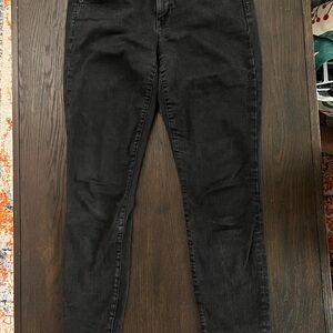 GAP Women's Black Skinny Legging Jeans